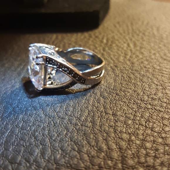 Cocktail ring - Picture 2 of 5